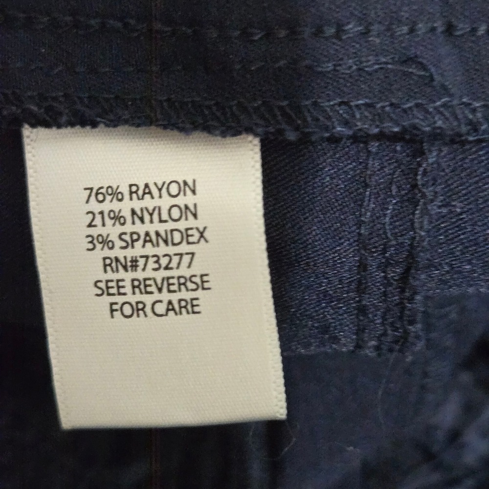 Dana Buchman Navy Blue Pull On Bermuda Shorts Stretch Size L Regular - Picture 11 of 11